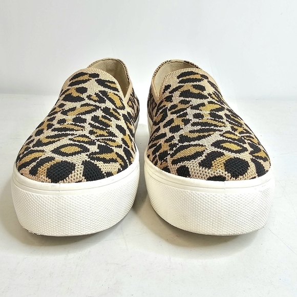 Steve Madden Women's Size 9.5 Knit Leopard Print Slip On Platform Sneaker Shoes - Picture 3 of 12